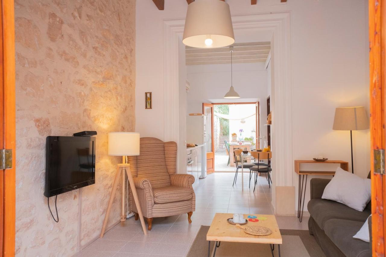 Farinera Vella Villa Santanyi Bagian luar foto